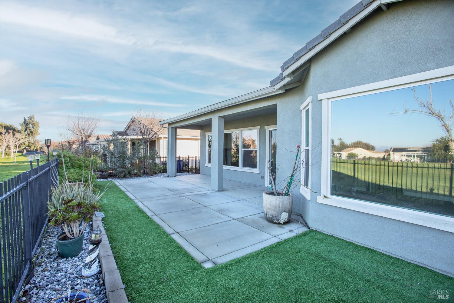 Detail Gallery Image 42 of 46 For 437 Waterwood Dr, Rio Vista,  CA 94571 - 2 Beds | 2 Baths