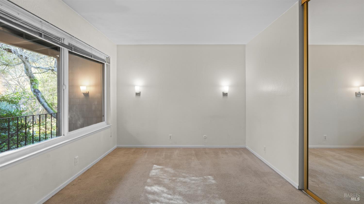 Detail Gallery Image 31 of 46 For 1411 Casa Buena Dr #45,  Corte Madera,  CA 94925 - 2 Beds | 1 Baths