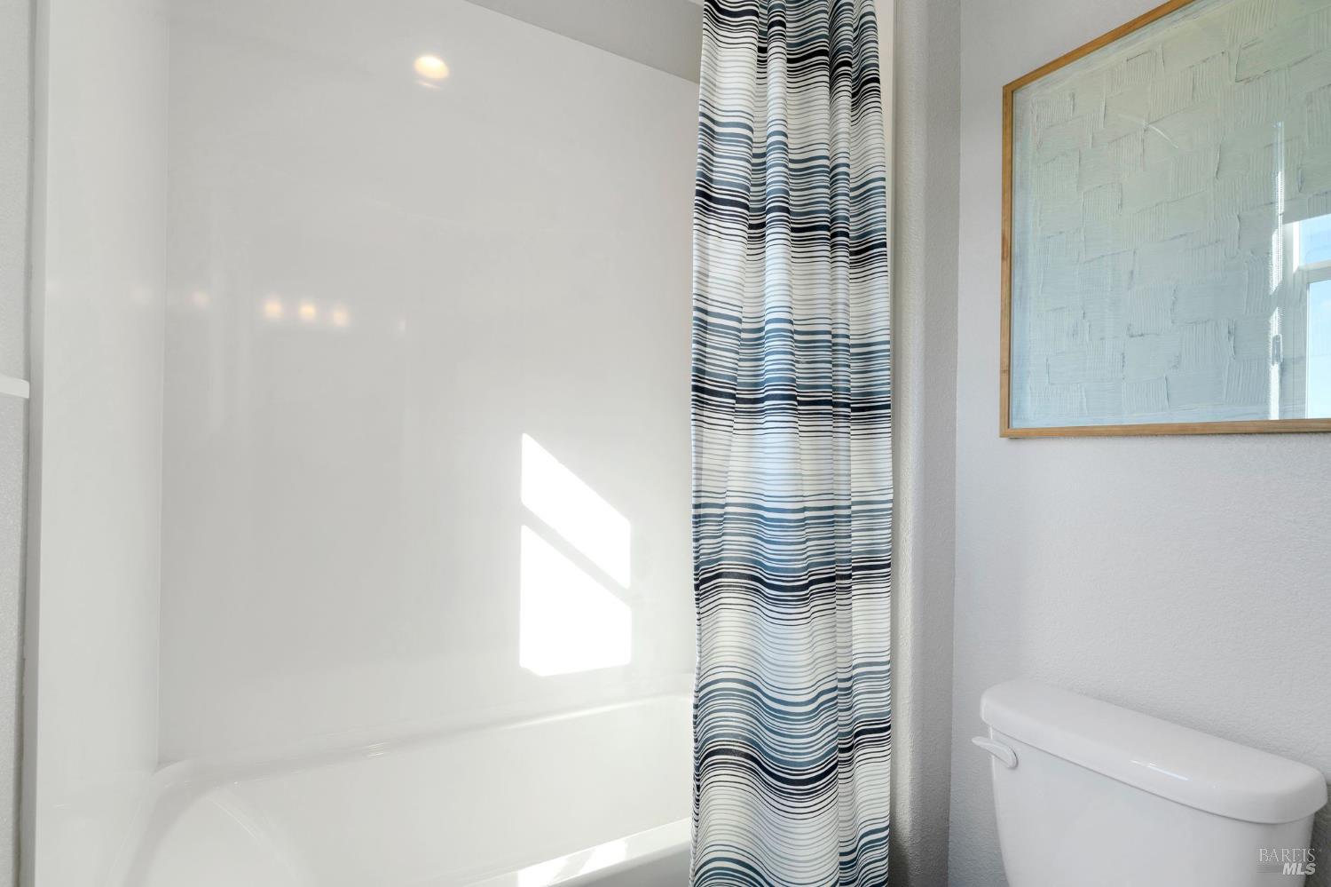 Detail Gallery Image 38 of 42 For 537 Eagle Cir, Oakley,  CA 94561 - 4 Beds | 3 Baths