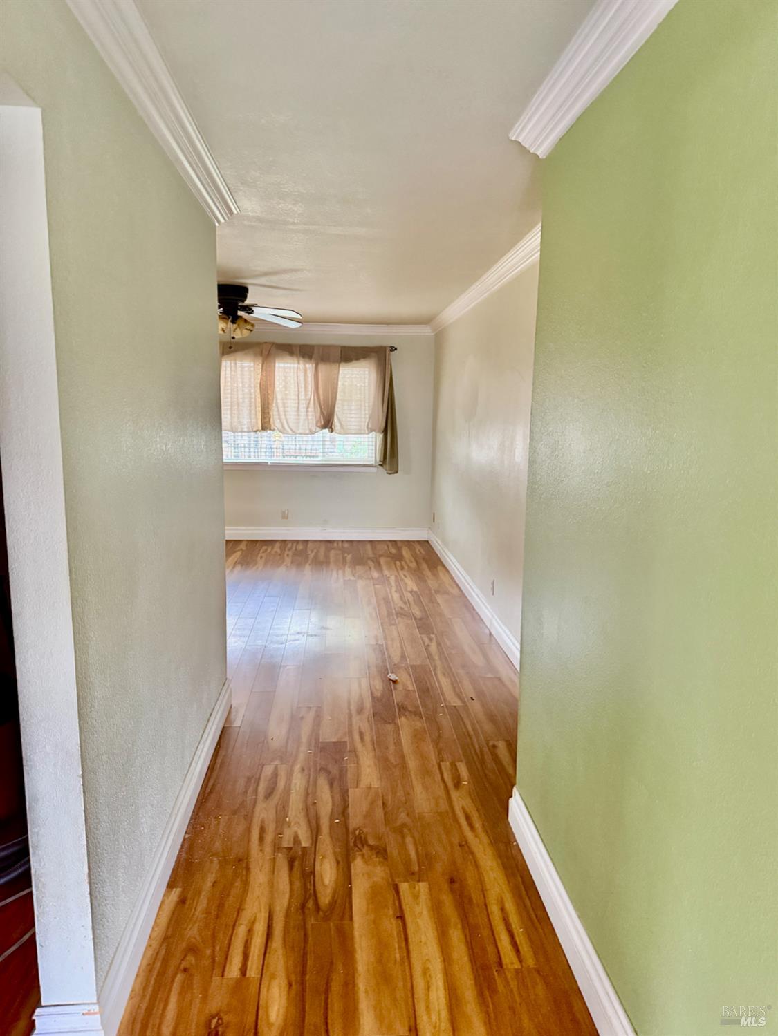 Detail Gallery Image 3 of 38 For 214 Albany Ave, Vacaville,  CA 95687 - 3 Beds | 2 Baths