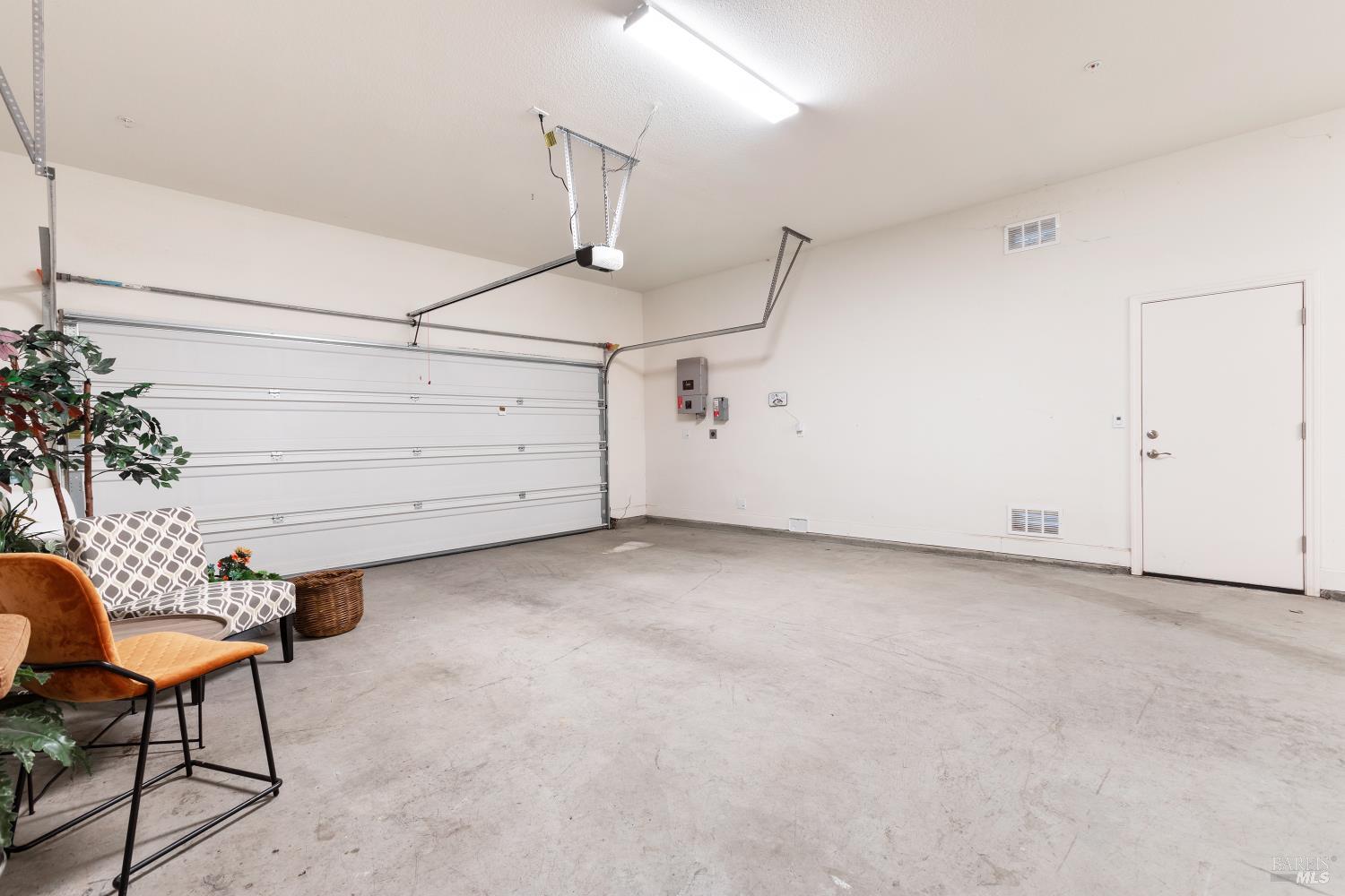 Detail Gallery Image 33 of 46 For 437 Waterwood Dr, Rio Vista,  CA 94571 - 2 Beds | 2 Baths