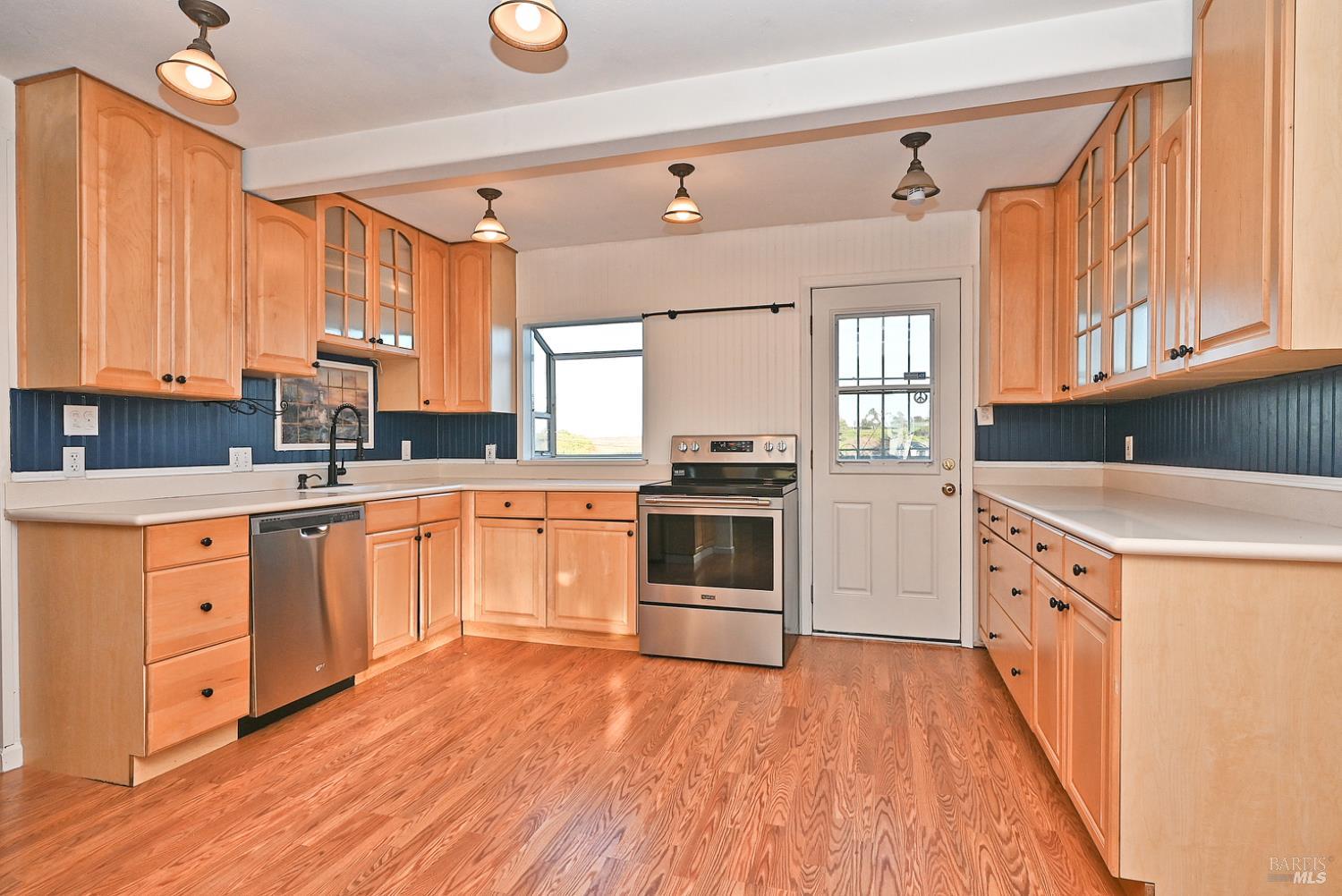 Detail Gallery Image 22 of 50 For 465 Linda Dr, San Pablo,  CA 94806 - 4 Beds | 2 Baths