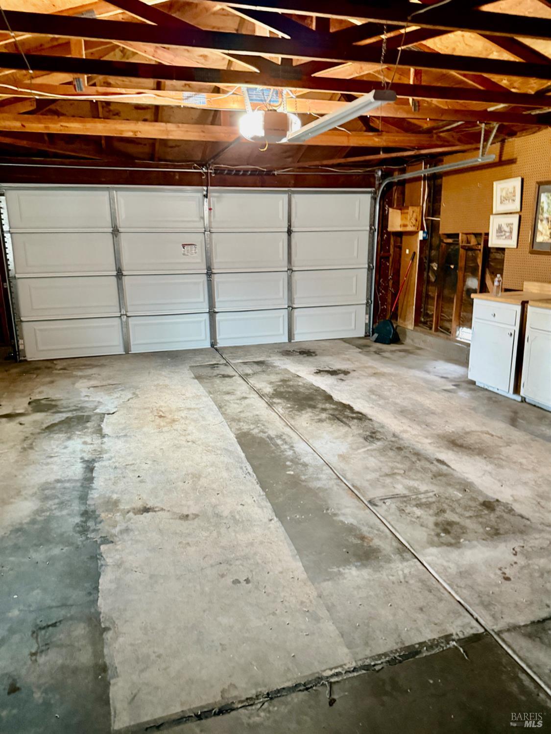 Detail Gallery Image 29 of 38 For 214 Albany Ave, Vacaville,  CA 95687 - 3 Beds | 2 Baths