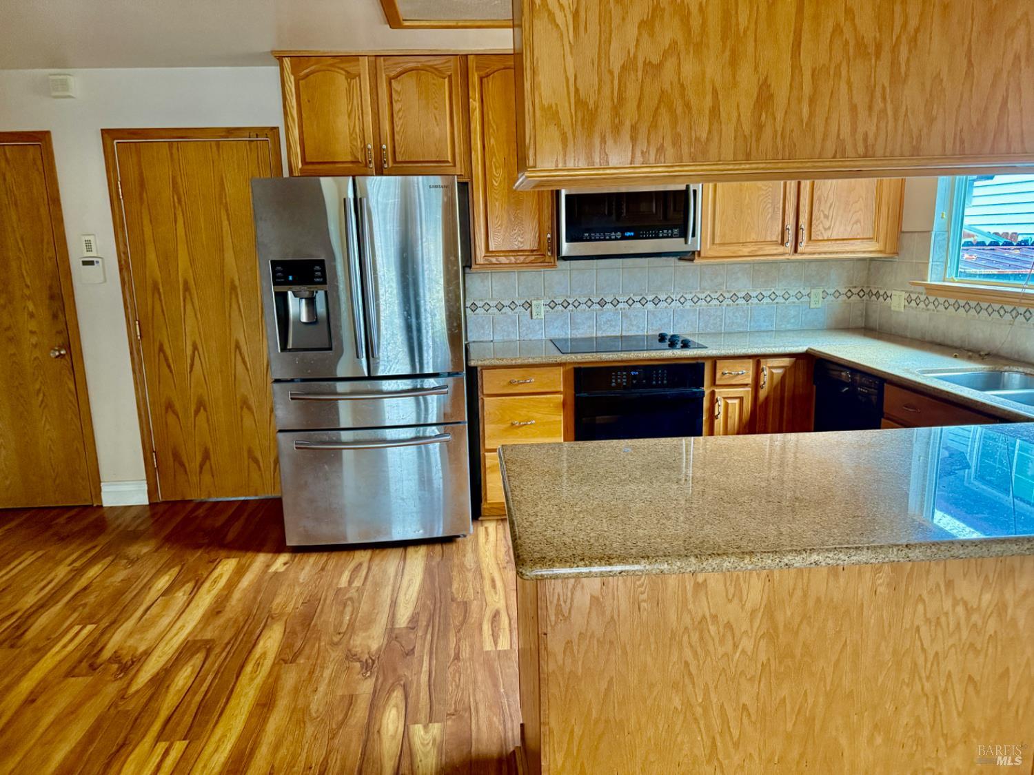 Detail Gallery Image 14 of 38 For 214 Albany Ave, Vacaville,  CA 95687 - 3 Beds | 2 Baths