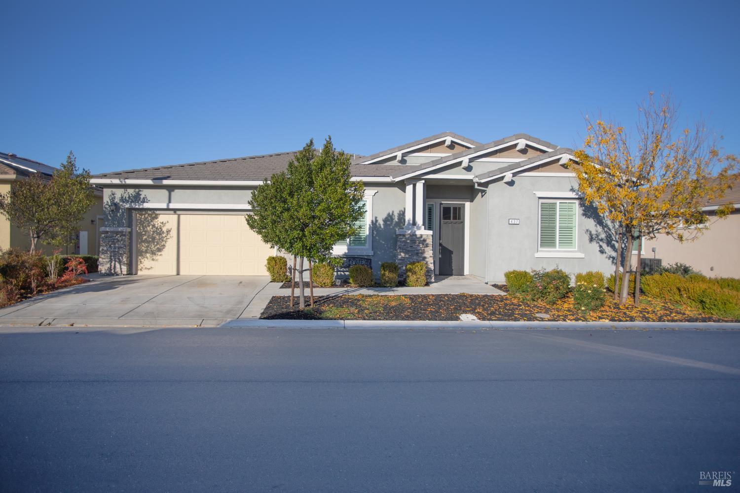 Front Image Thumbnail for BA325104540