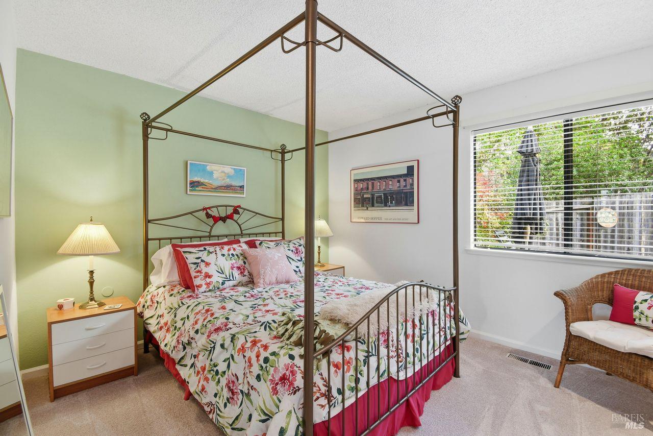 Detail Gallery Image 26 of 41 For 4762 Tarton Dr, Santa Rosa,  CA 95405 - 3 Beds | 2 Baths