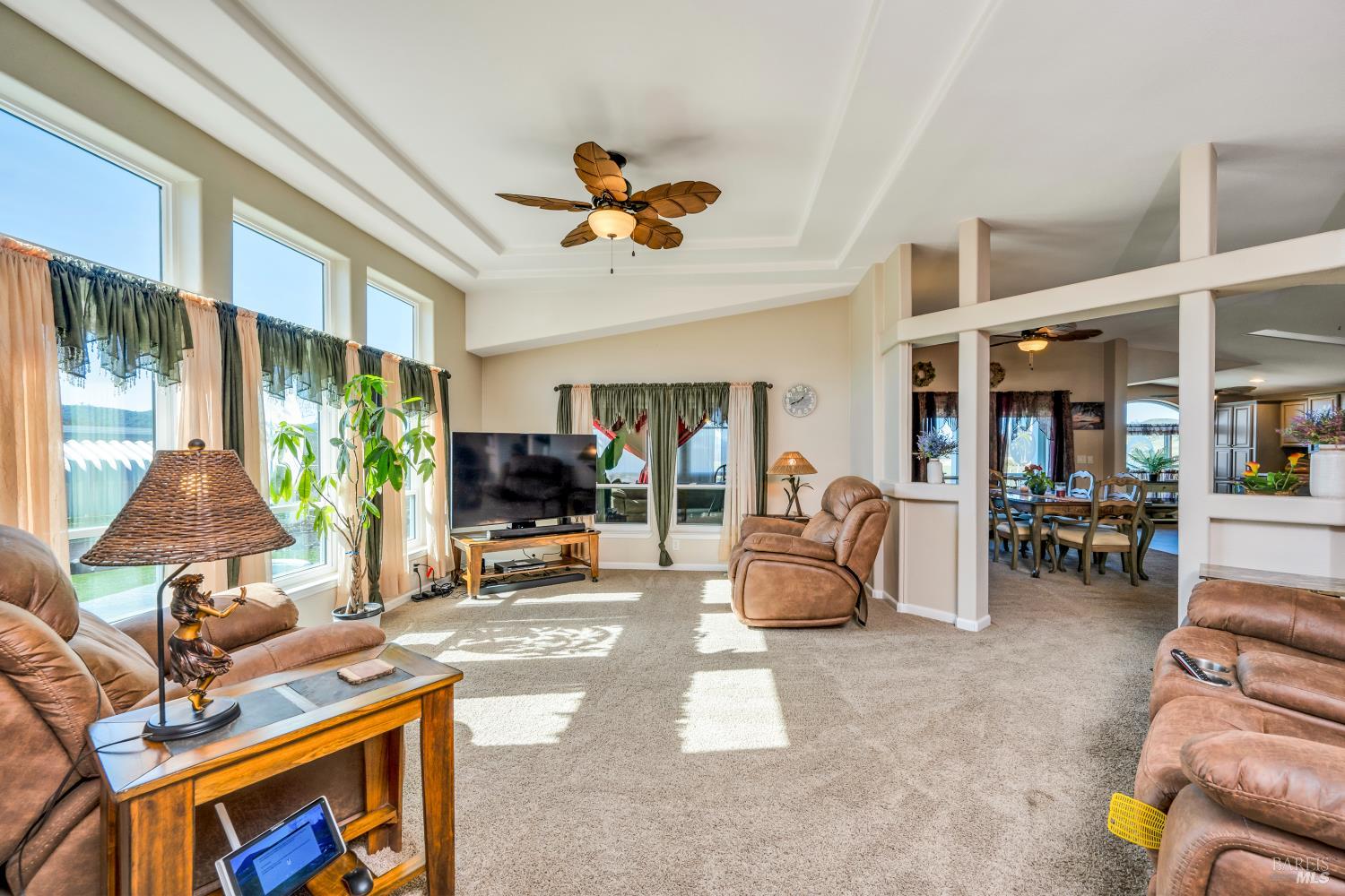 Detail Gallery Image 13 of 64 For 17432 Sendero Way, Lower Lake,  CA 95457 - 3 Beds | 2 Baths