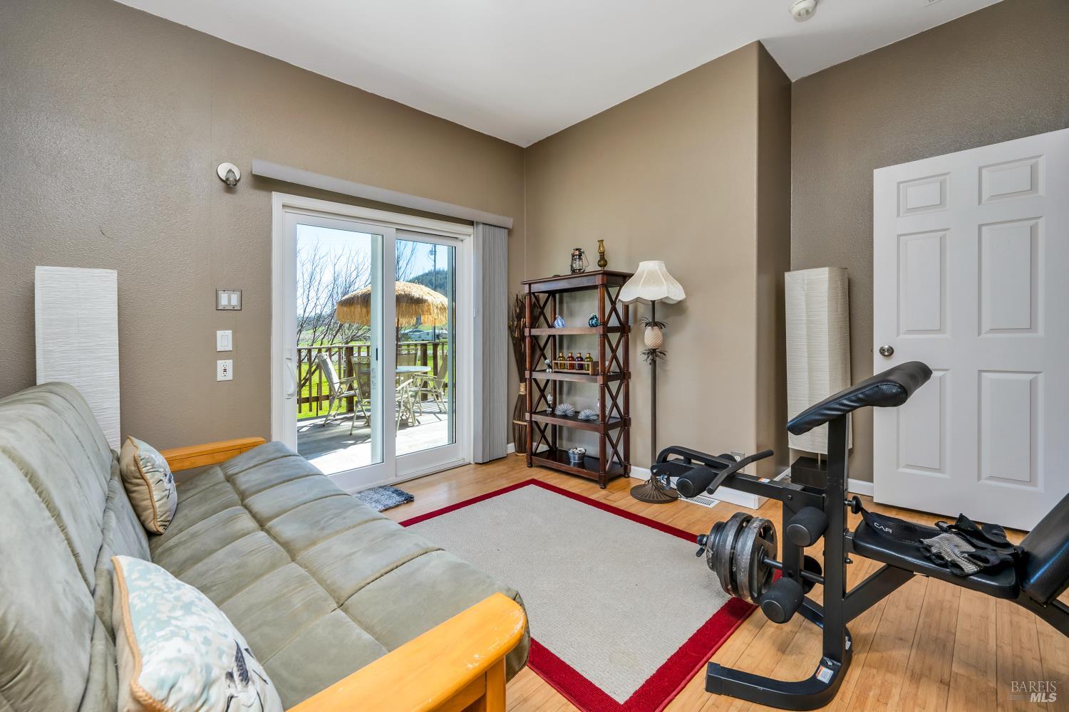 Detail Gallery Image 18 of 64 For 17432 Sendero Way, Lower Lake,  CA 95457 - 3 Beds | 2 Baths