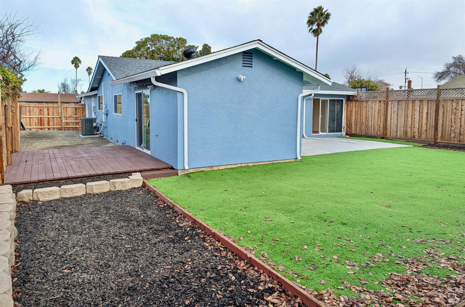 Detail Gallery Image 16 of 18 For 1815 Mini Dr, Vallejo,  CA 94589 - 4 Beds | 2 Baths