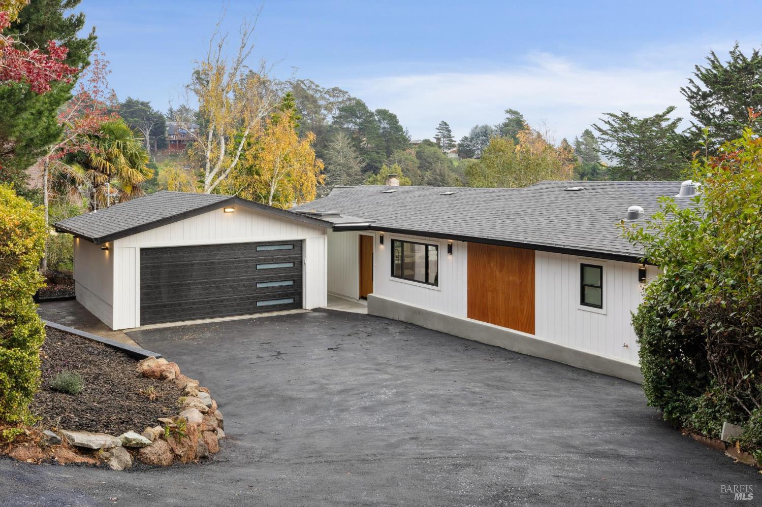 Front Image Thumbnail for BA325101267