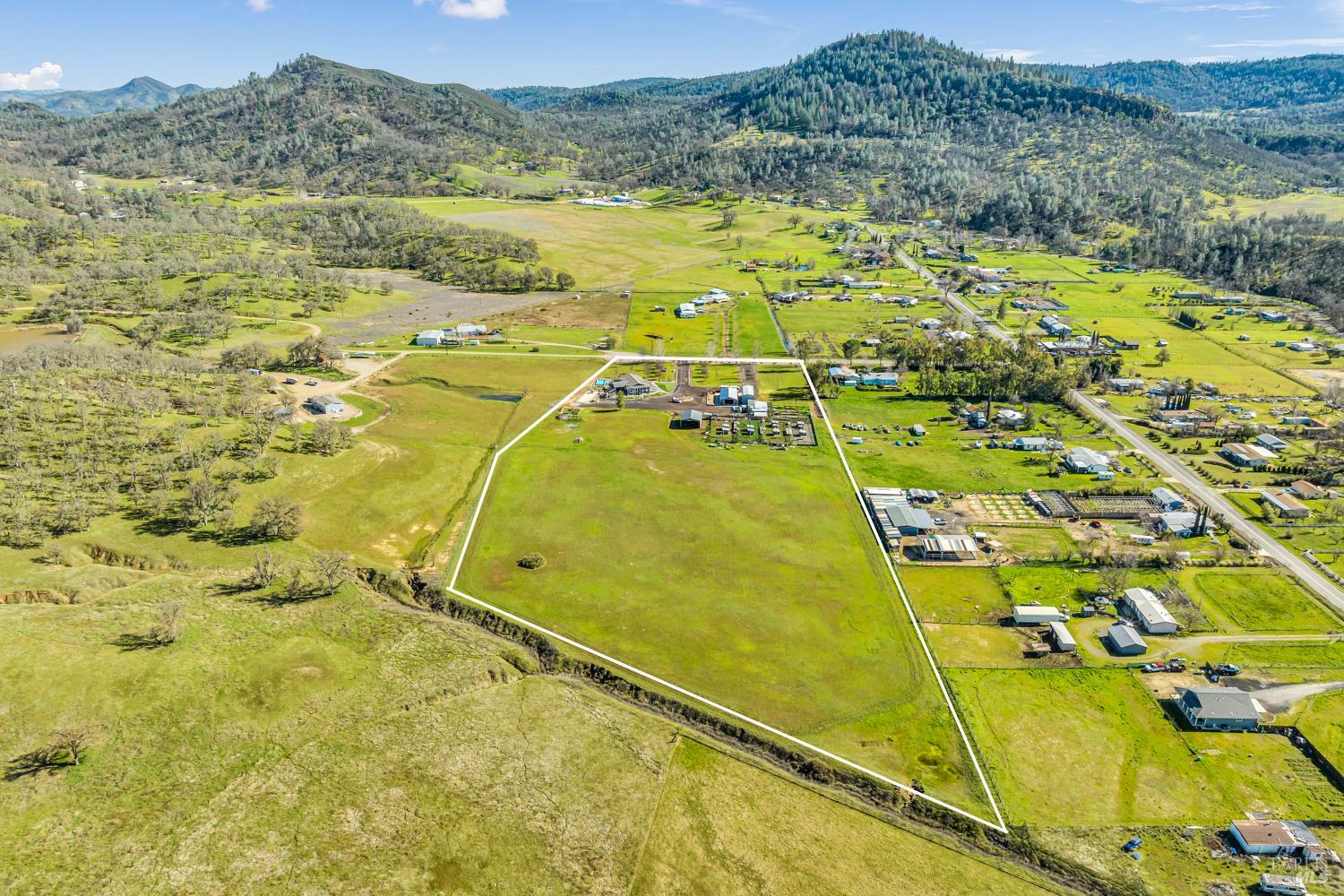 Detail Gallery Image 59 of 64 For 17432 Sendero Way, Lower Lake,  CA 95457 - 3 Beds | 2 Baths