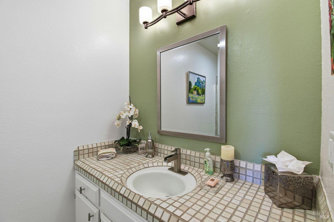 Detail Gallery Image 28 of 41 For 4762 Tarton Dr, Santa Rosa,  CA 95405 - 3 Beds | 2 Baths