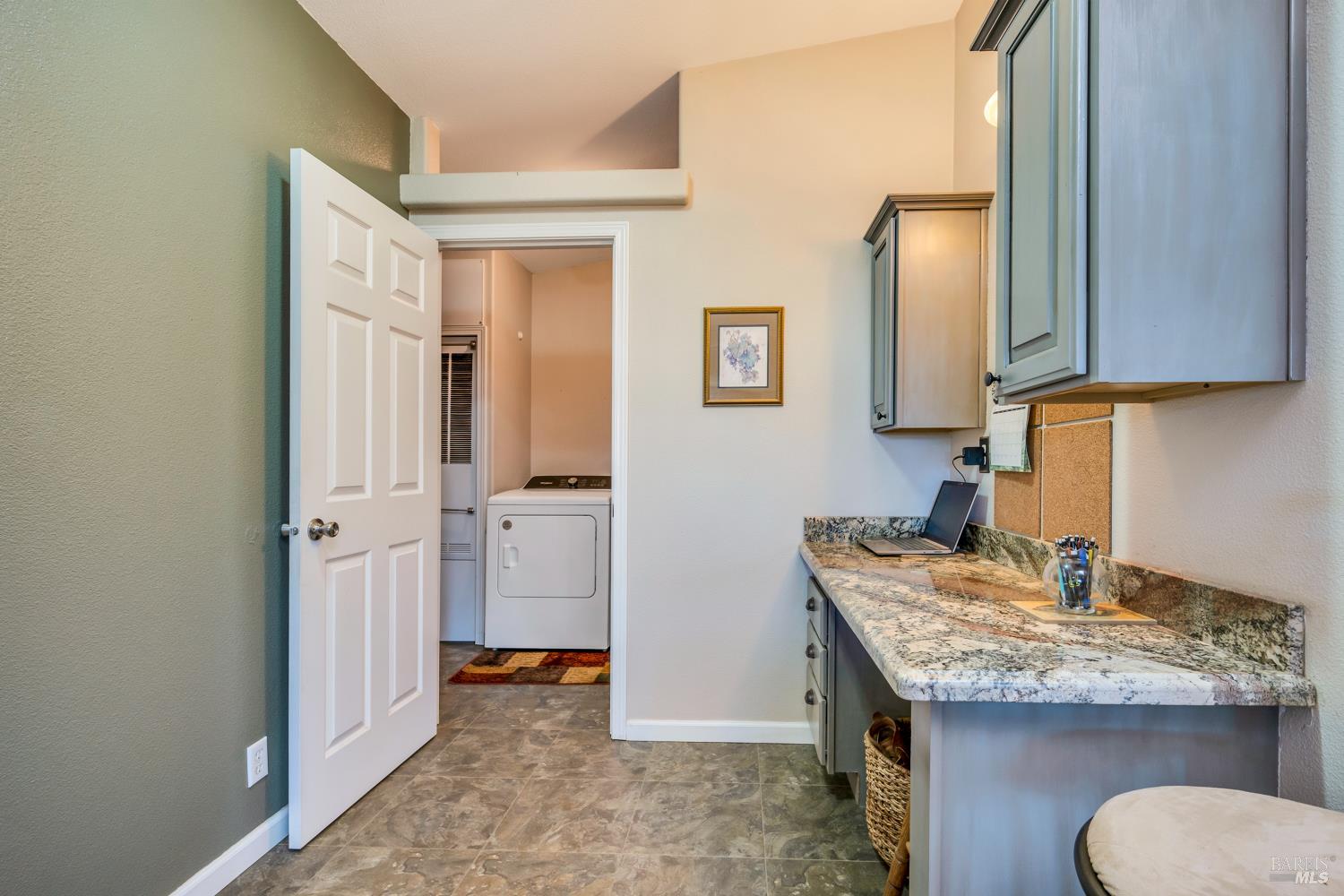 Detail Gallery Image 28 of 64 For 17432 Sendero Way, Lower Lake,  CA 95457 - 3 Beds | 2 Baths