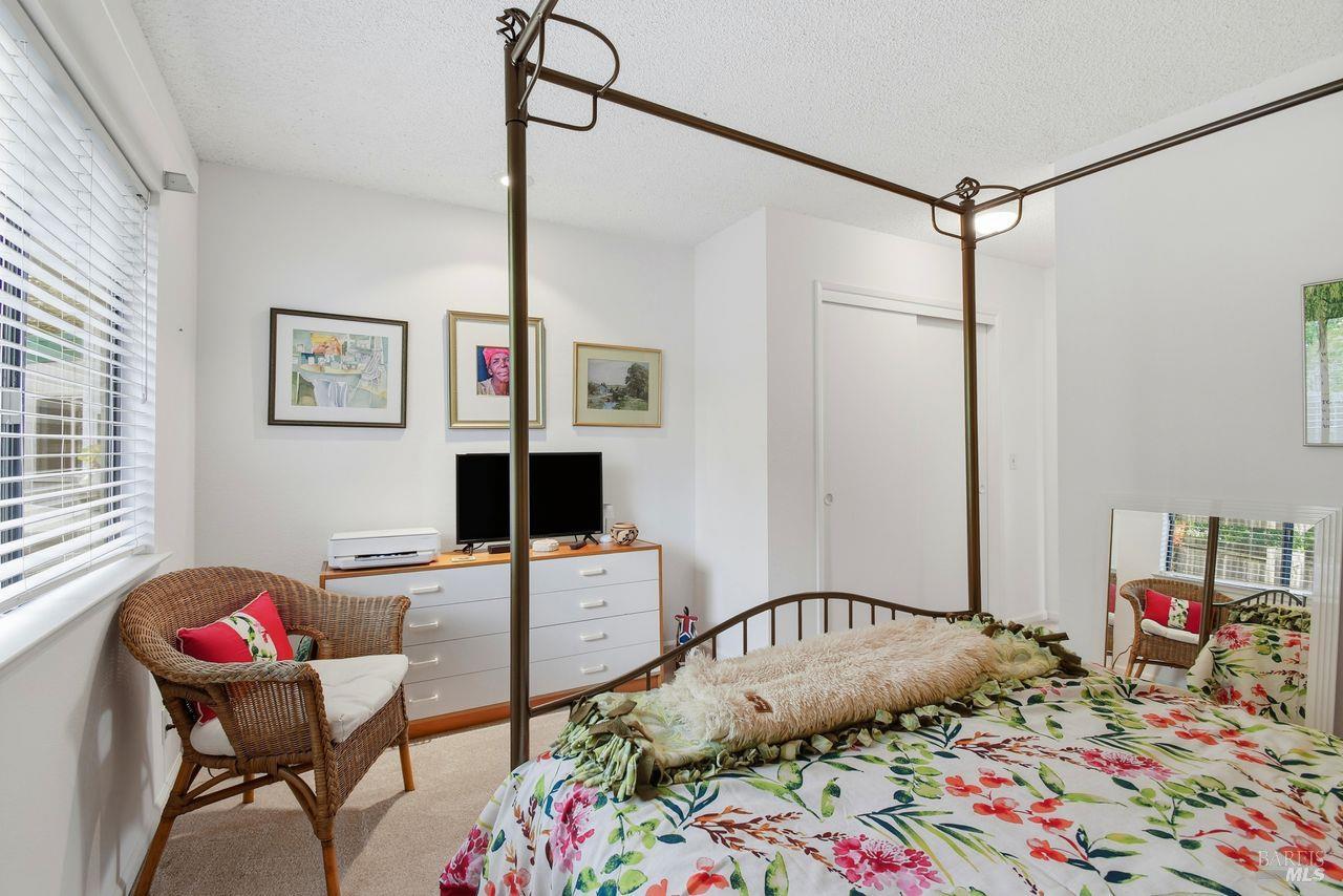 Detail Gallery Image 27 of 41 For 4762 Tarton Dr, Santa Rosa,  CA 95405 - 3 Beds | 2 Baths