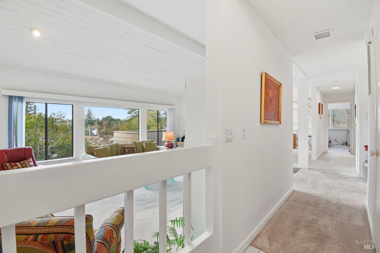 Detail Gallery Image 14 of 41 For 4762 Tarton Dr, Santa Rosa,  CA 95405 - 3 Beds | 2 Baths