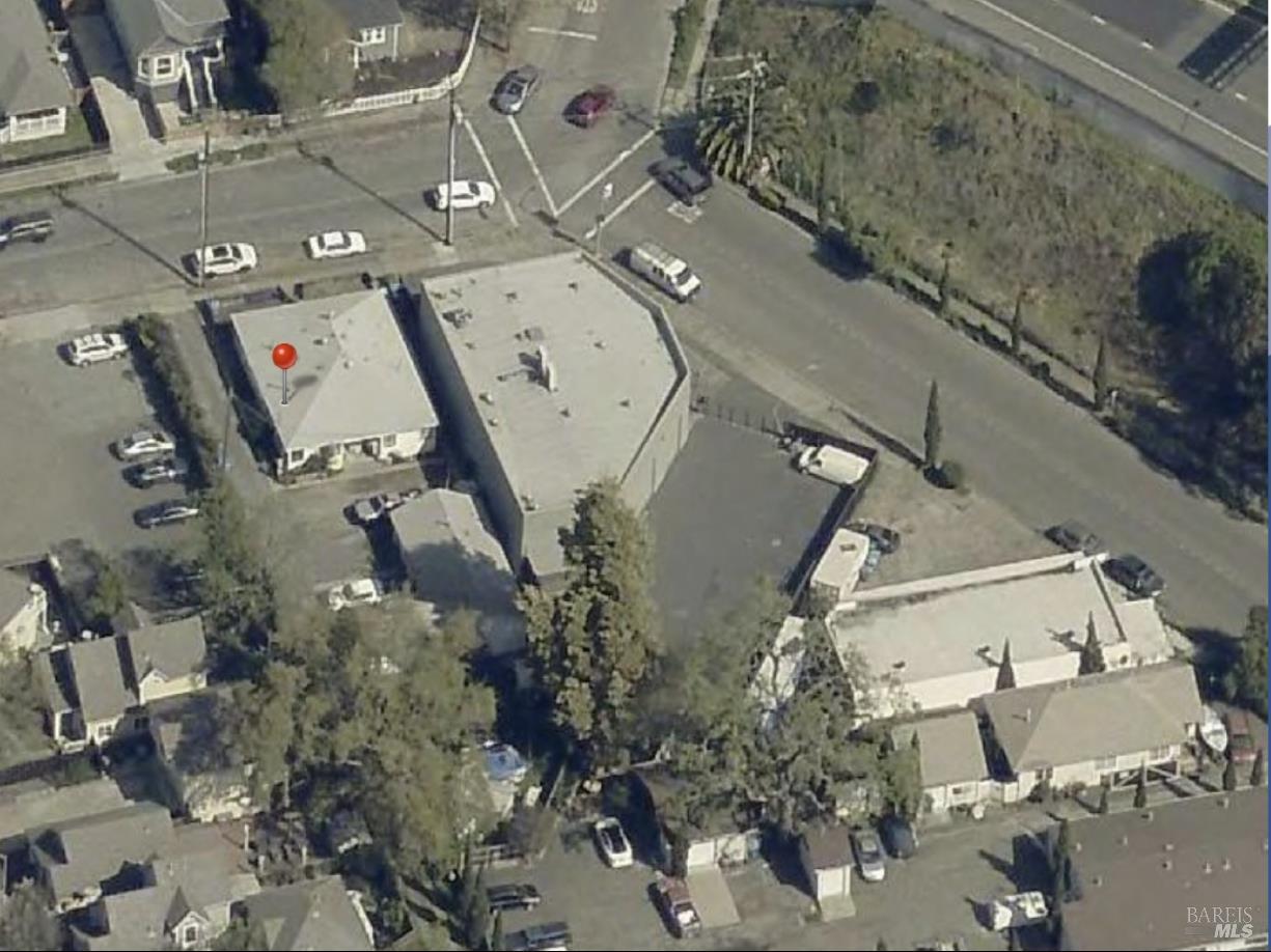 Detail Gallery Image 5 of 6 For 106 Sebastopol Ave, Santa Rosa,  CA 95407 - – Beds | – Baths