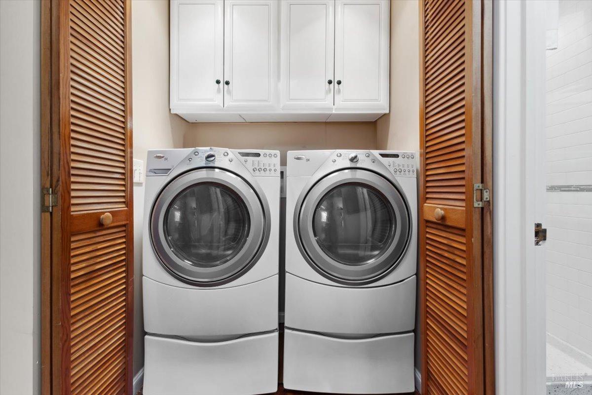 Detail Gallery Image 17 of 66 For 4820 Bennett Valley Rd, Santa Rosa,  CA 95404 - 6 Beds | 5 Baths