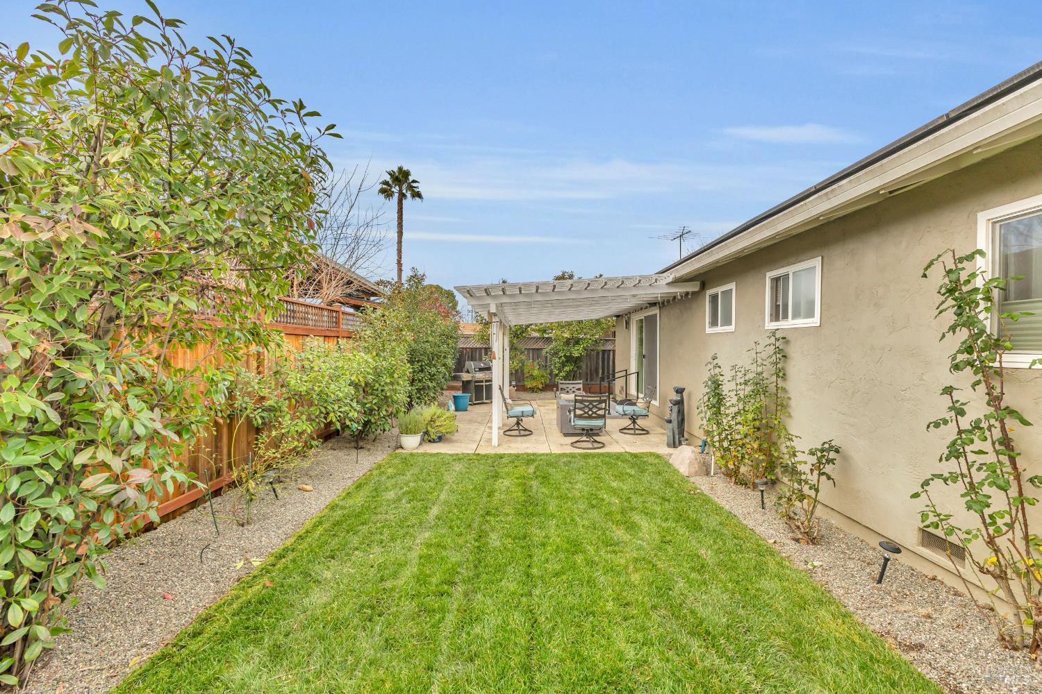 Detail Gallery Image 27 of 37 For 3955 Briarwood St, Napa,  CA 94558 - 3 Beds | 2 Baths