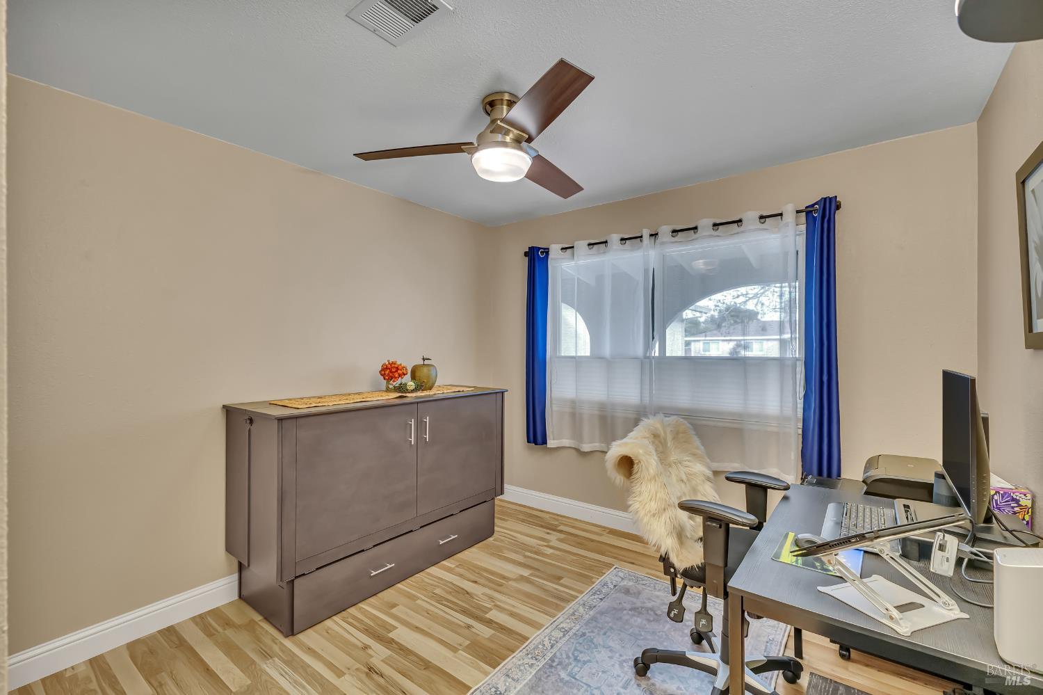 Detail Gallery Image 23 of 37 For 3955 Briarwood St, Napa,  CA 94558 - 3 Beds | 2 Baths