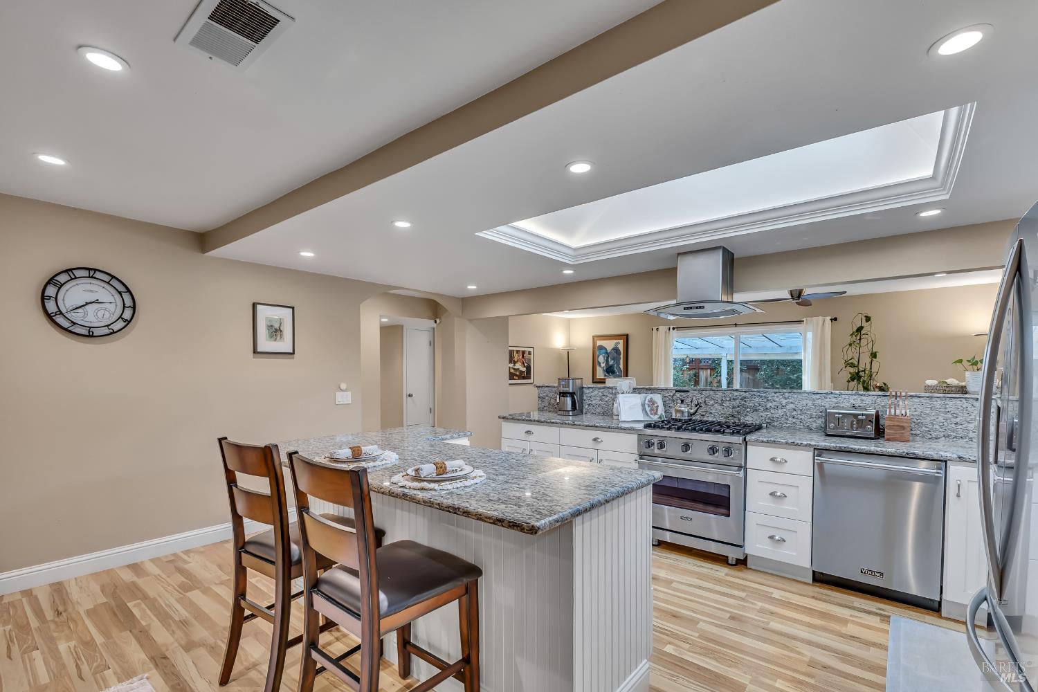 Detail Gallery Image 13 of 37 For 3955 Briarwood St, Napa,  CA 94558 - 3 Beds | 2 Baths