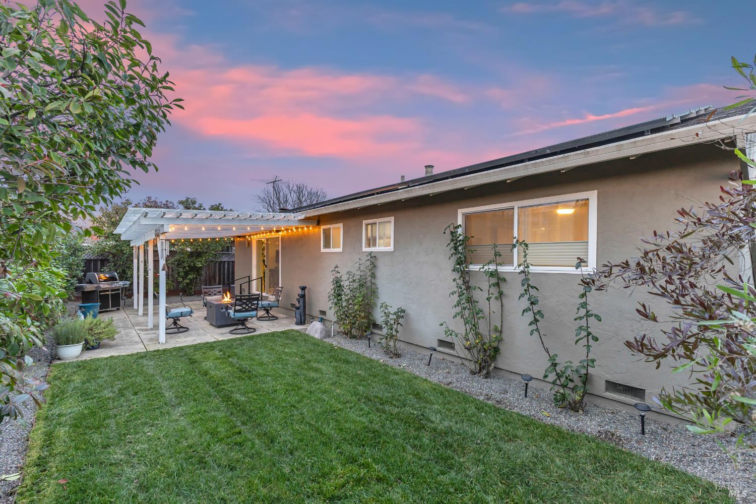 Detail Gallery Image 31 of 37 For 3955 Briarwood St, Napa,  CA 94558 - 3 Beds | 2 Baths