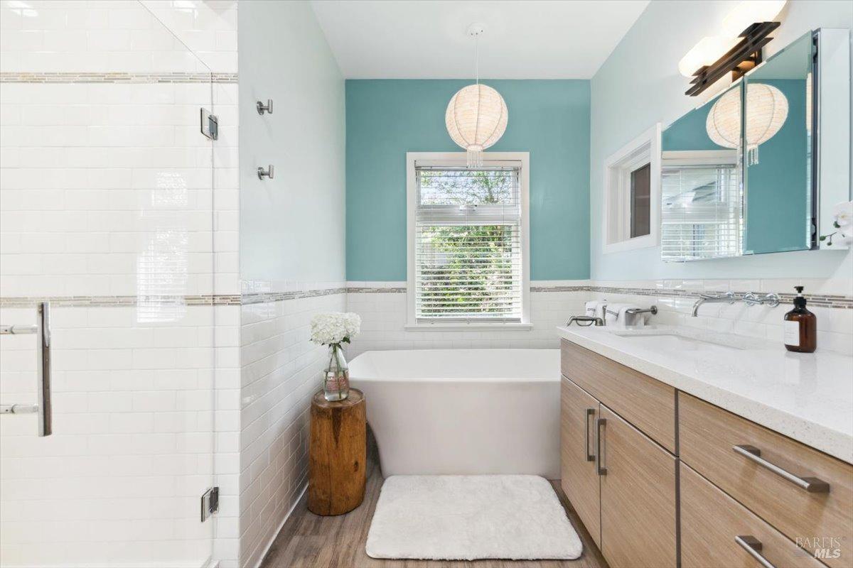 Detail Gallery Image 26 of 66 For 4820 Bennett Valley Rd, Santa Rosa,  CA 95404 - 6 Beds | 5 Baths