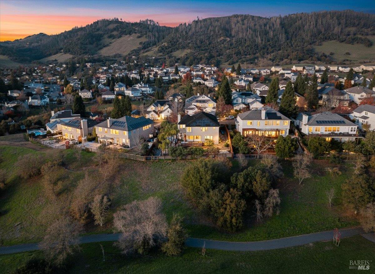 Detail Gallery Image 61 of 61 For 5866 Sailing Hawk Ave, Santa Rosa,  CA 95409 - 4 Beds | 4/1 Baths