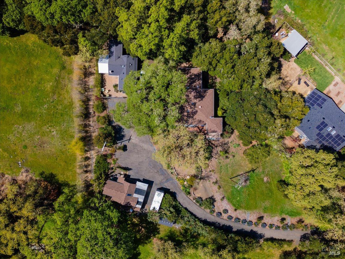 Detail Gallery Image 3 of 66 For 4820 Bennett Valley Rd, Santa Rosa,  CA 95404 - 6 Beds | 5 Baths