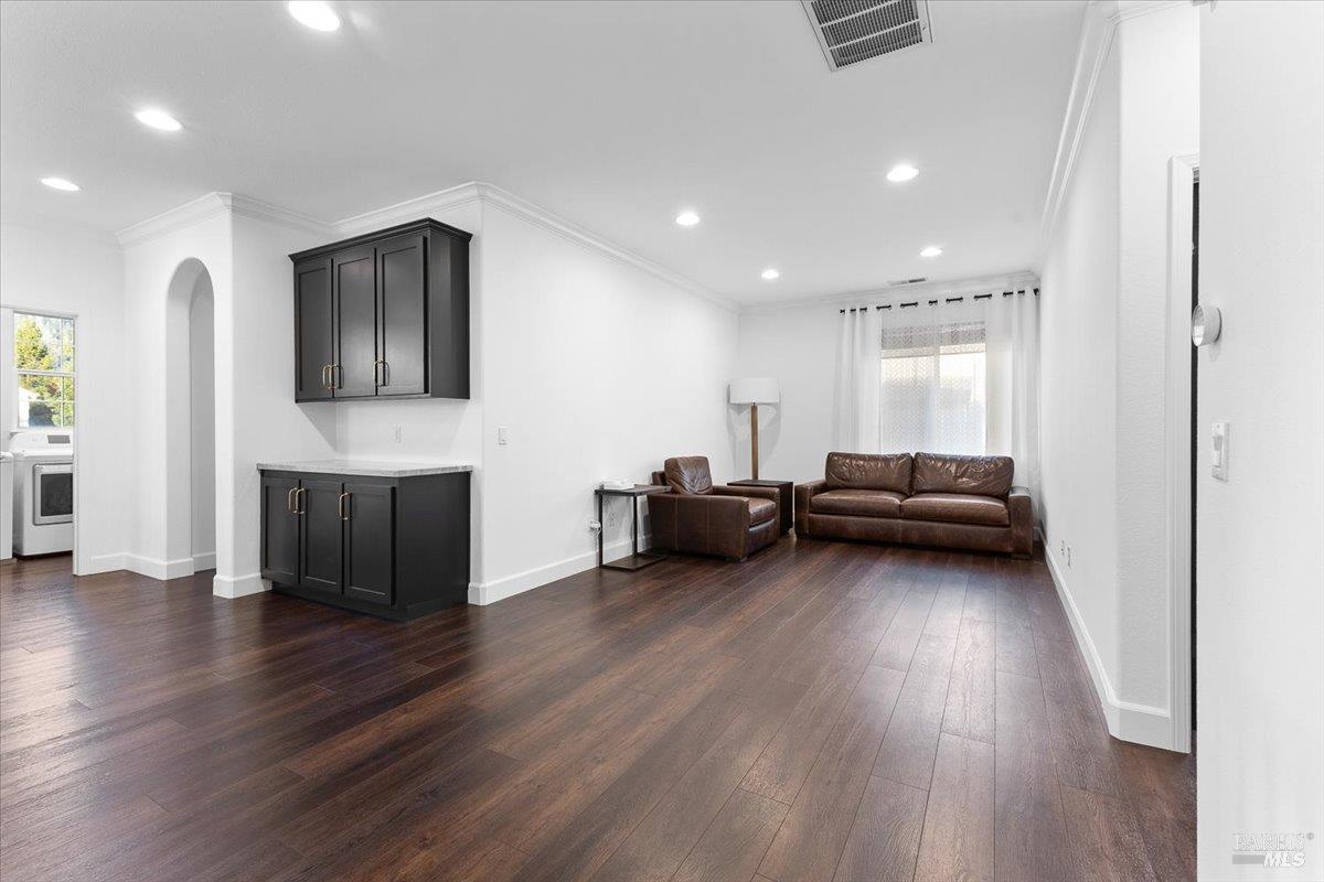 Detail Gallery Image 40 of 61 For 5866 Sailing Hawk Ave, Santa Rosa,  CA 95409 - 4 Beds | 4/1 Baths