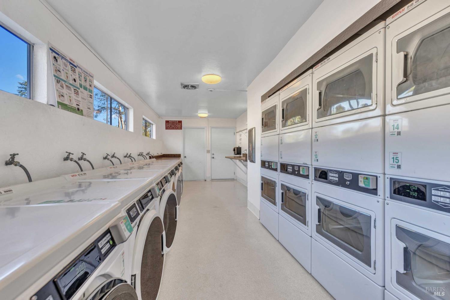 Detail Gallery Image 19 of 21 For 900 Southampton Rd #110,  Benicia,  CA 94510 - 2 Beds | 1/1 Baths