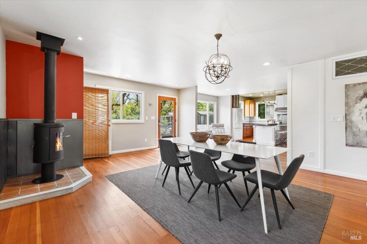 Detail Gallery Image 14 of 66 For 4820 Bennett Valley Rd, Santa Rosa,  CA 95404 - 6 Beds | 5 Baths