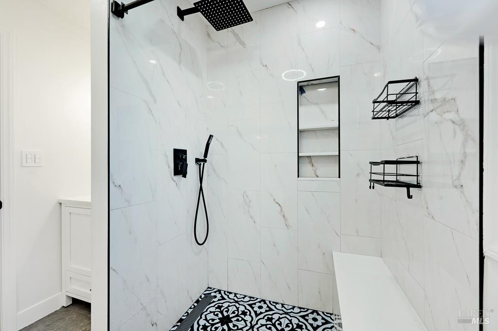 Detail Gallery Image 11 of 29 For 1833 Janero Dr, Santa Rosa,  CA 95407 - 3 Beds | 1/1 Baths