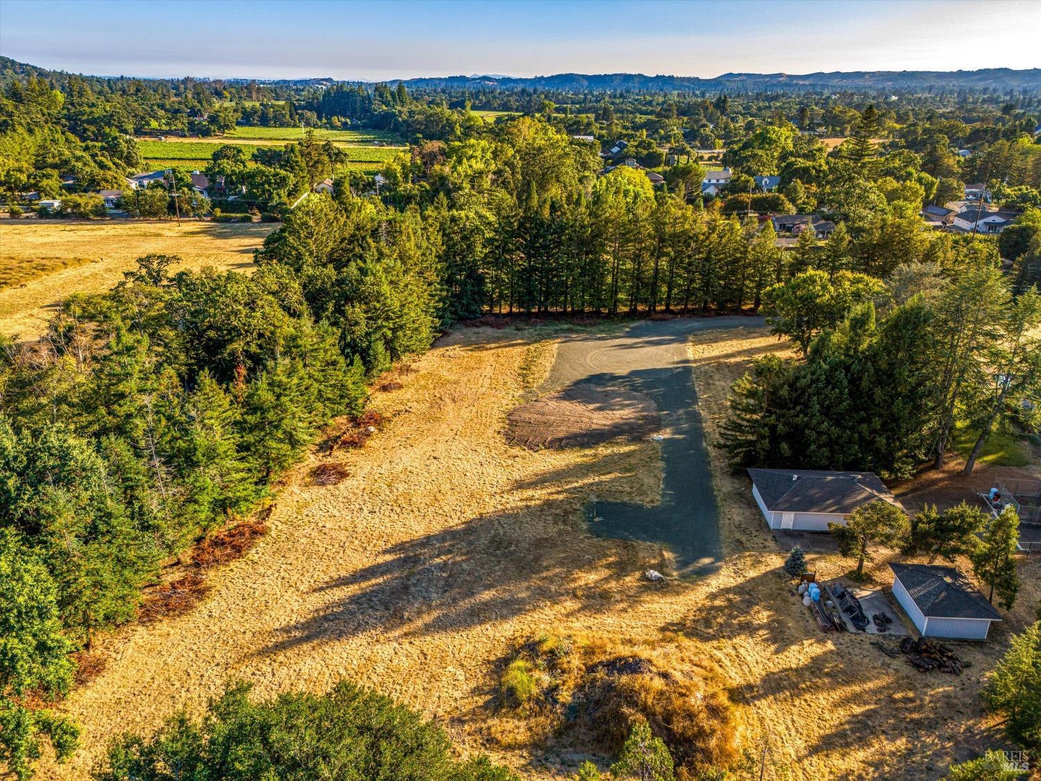 Detail Gallery Image 12 of 23 For 1777 Mckinley Rd, Napa,  CA 94558 - – Beds | – Baths