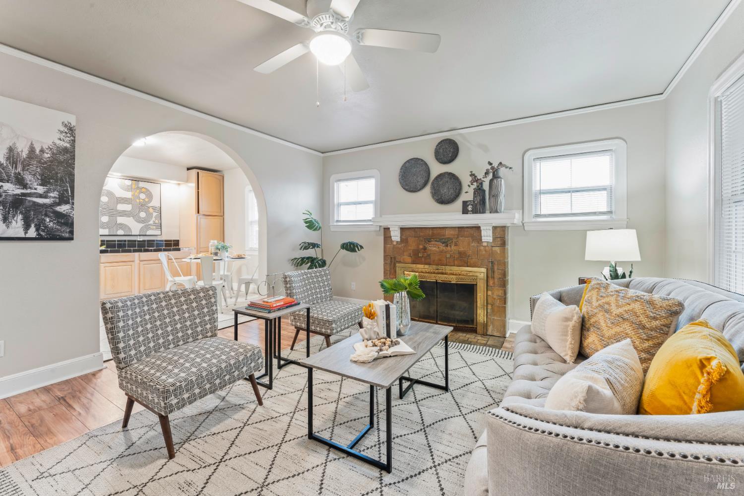 Detail Gallery Image 5 of 20 For 417 14th St, Vallejo,  CA 94590 - 3 Beds | 2 Baths