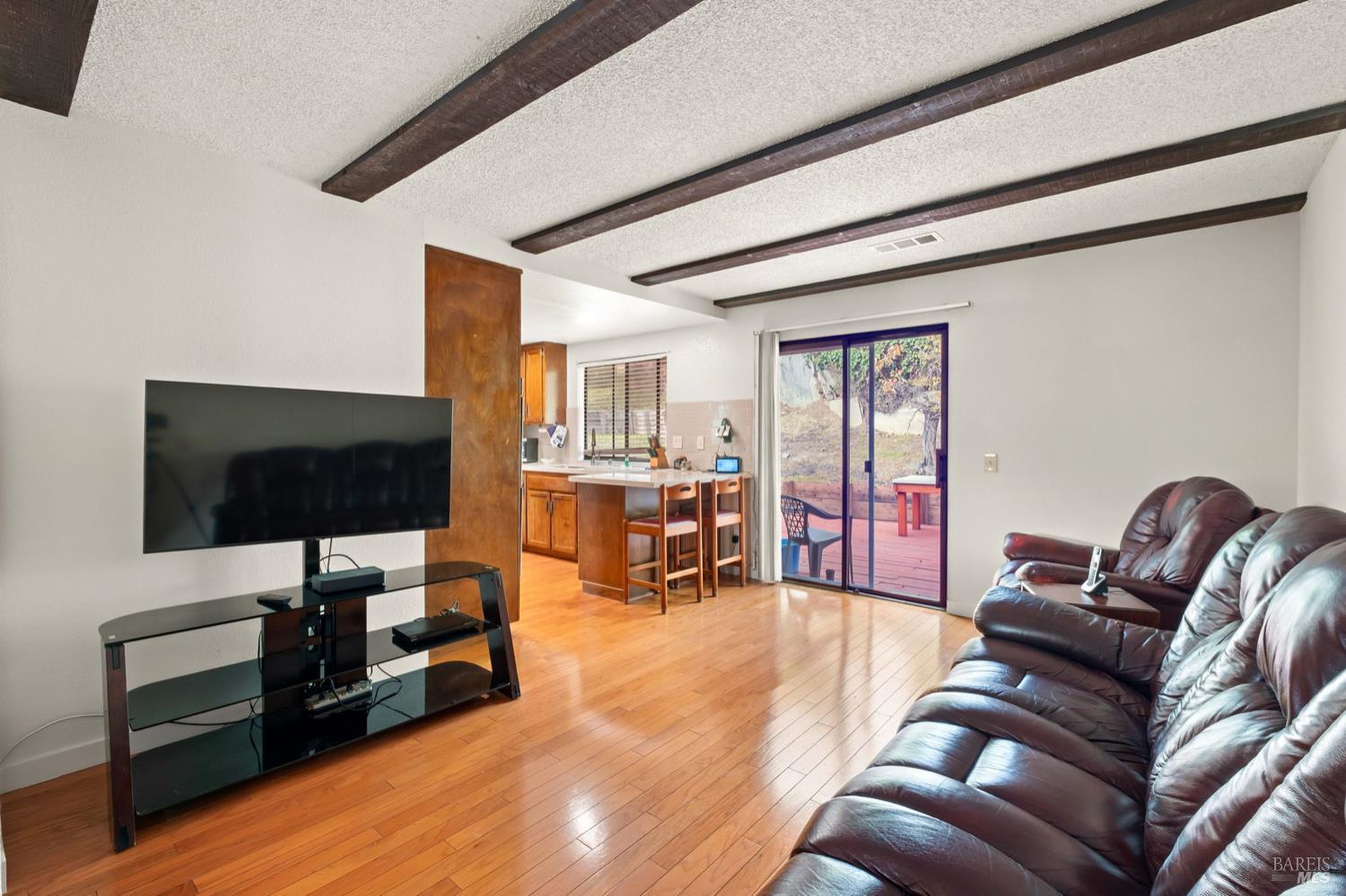 Detail Gallery Image 13 of 27 For 5044 Santa Rita Rd, El Sobrante,  CA 94803 - 3 Beds | 2 Baths