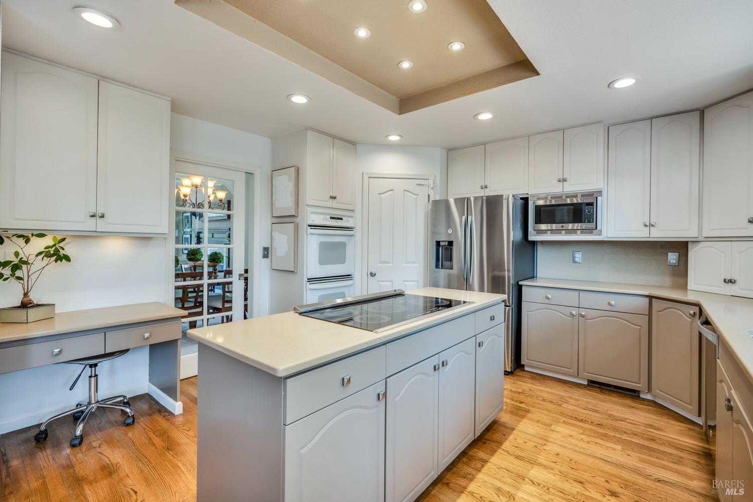 Detail Gallery Image 9 of 52 For 1508 Ronne Dr, Santa Rosa,  CA 95404 - 4 Beds | 3 Baths