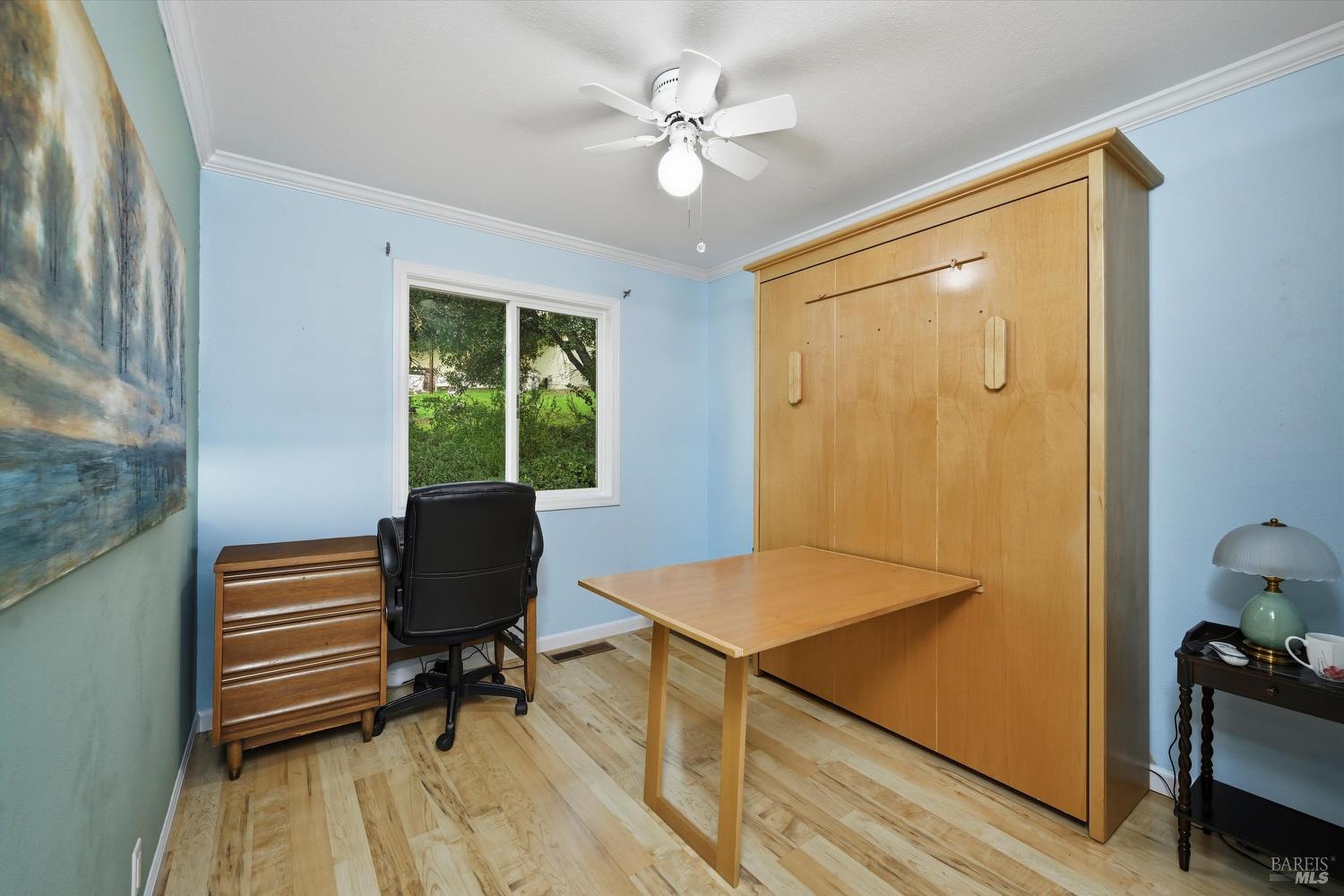 Detail Gallery Image 25 of 43 For 18701 Glenwood Rd, Hidden Valley Lake,  CA 95467 - 3 Beds | 3 Baths