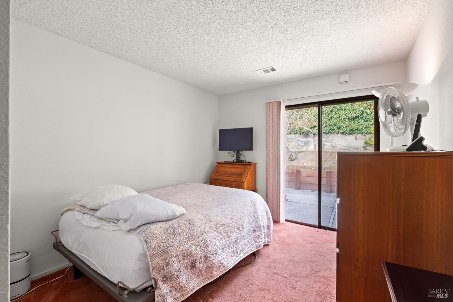 Detail Gallery Image 19 of 27 For 5044 Santa Rita Rd, El Sobrante,  CA 94803 - 3 Beds | 2 Baths