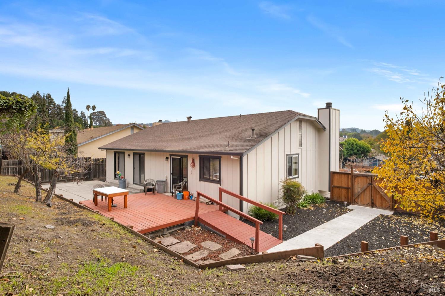 Detail Gallery Image 25 of 27 For 5044 Santa Rita Rd, El Sobrante,  CA 94803 - 3 Beds | 2 Baths