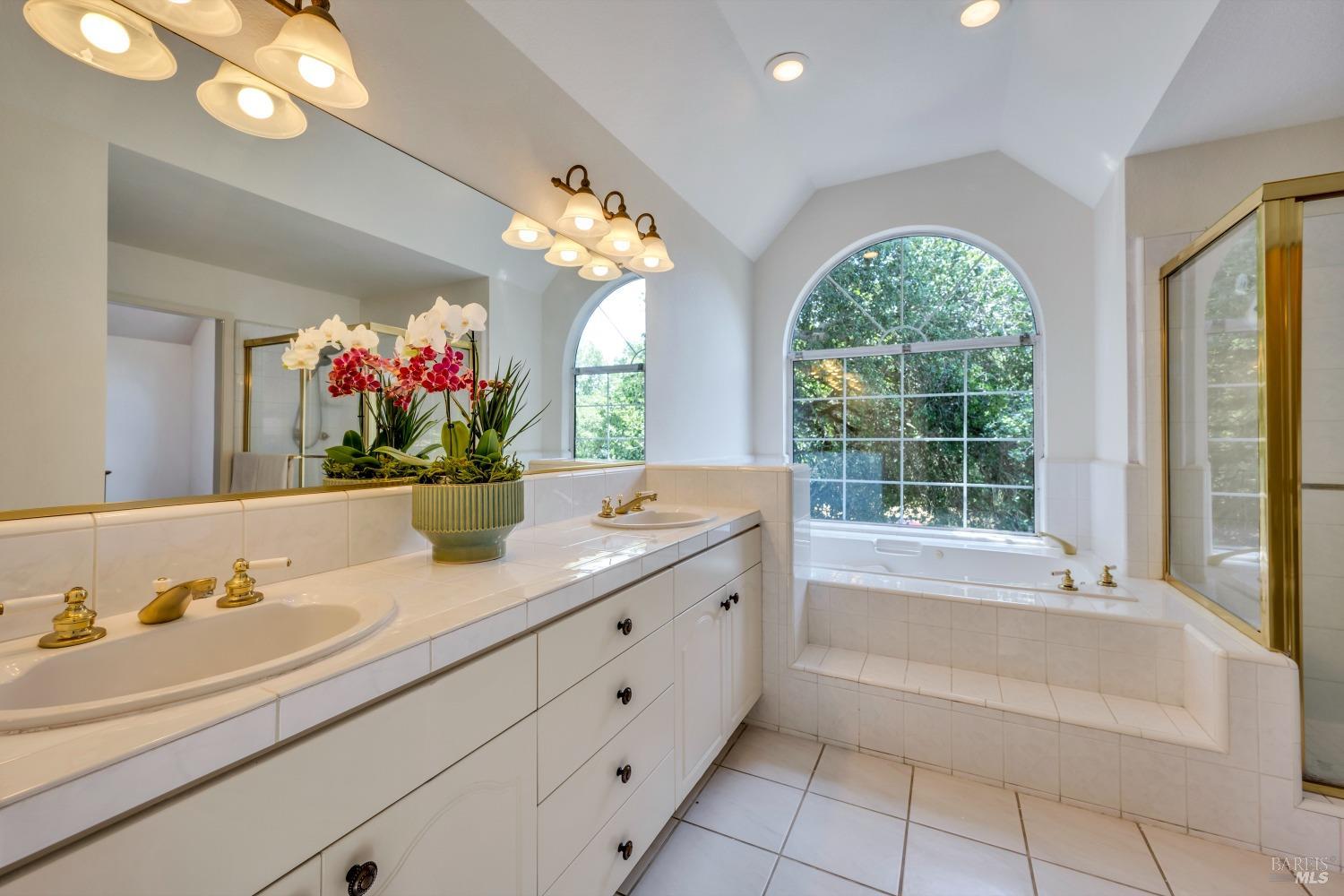 Detail Gallery Image 24 of 52 For 1508 Ronne Dr, Santa Rosa,  CA 95404 - 4 Beds | 3 Baths