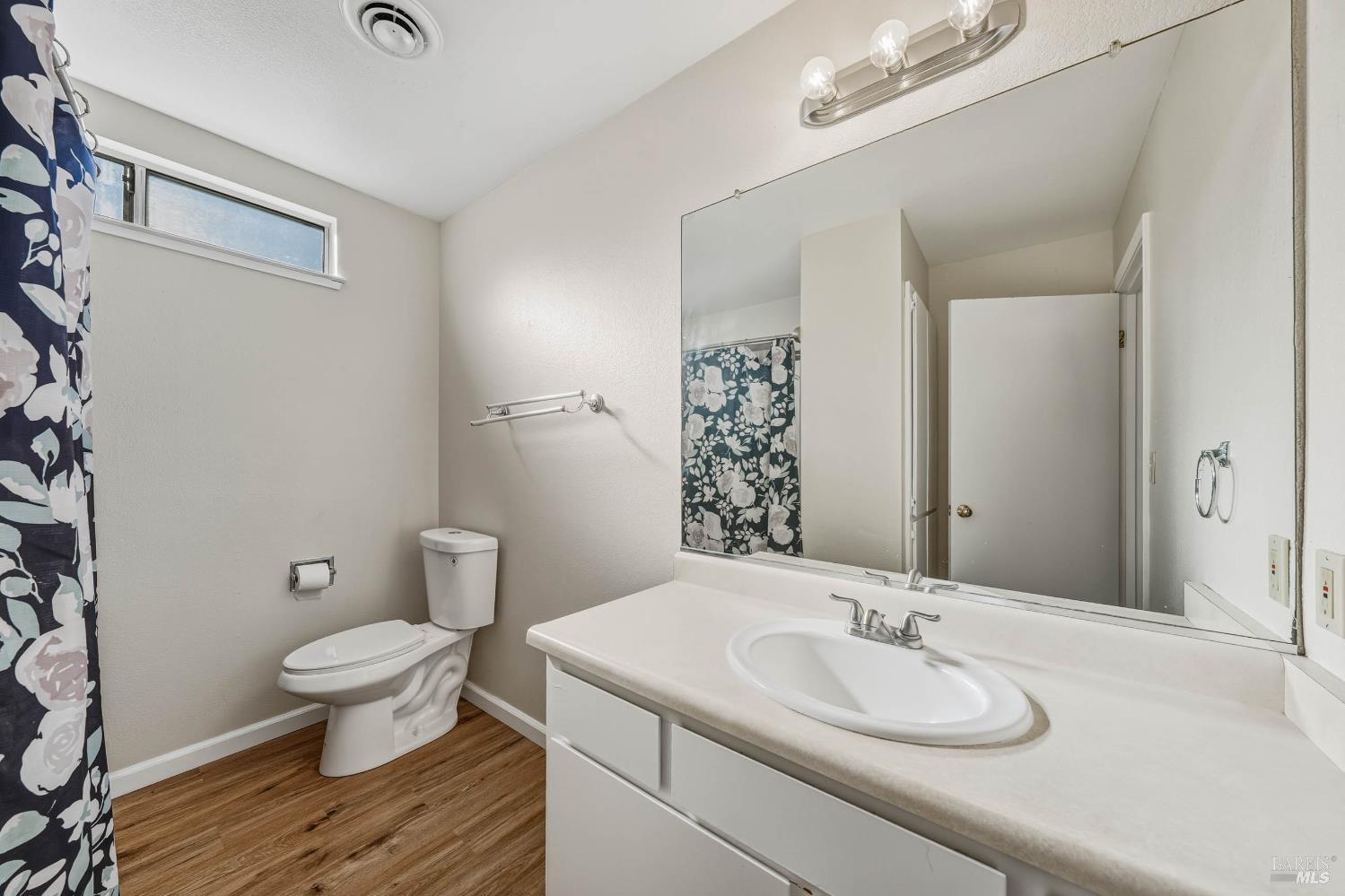 Detail Gallery Image 26 of 49 For 9730 Lake St, Lower Lake,  CA 95457 - 3 Beds | 2 Baths