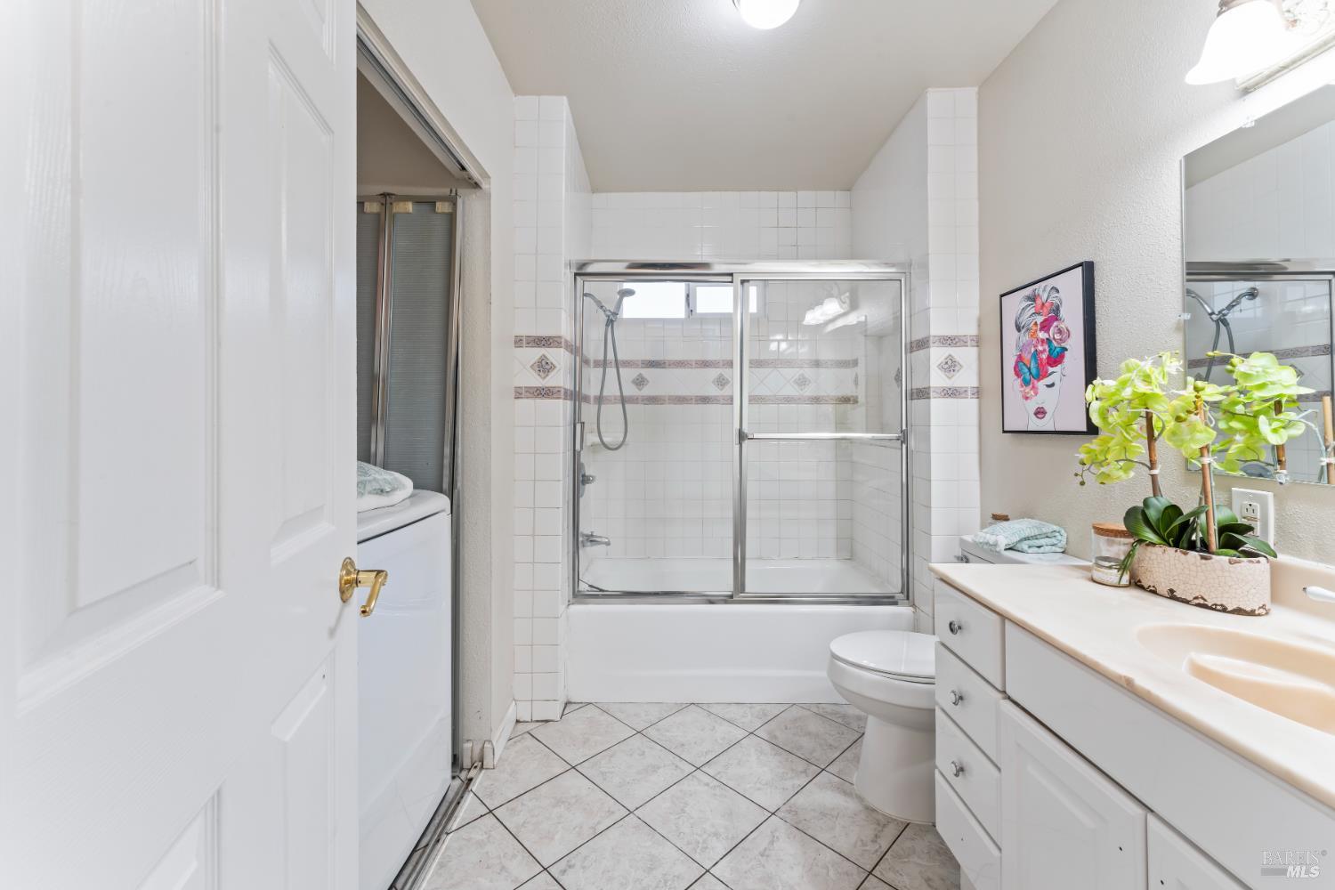 Detail Gallery Image 10 of 20 For 417 14th St, Vallejo,  CA 94590 - 3 Beds | 2 Baths