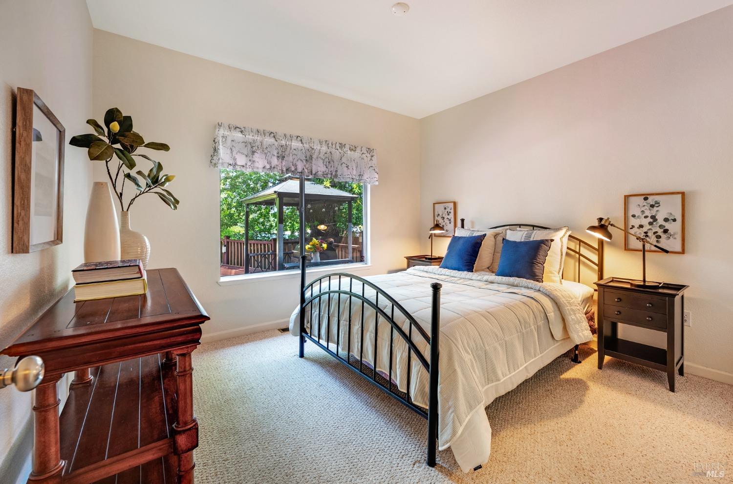 Detail Gallery Image 17 of 52 For 1508 Ronne Dr, Santa Rosa,  CA 95404 - 4 Beds | 3 Baths