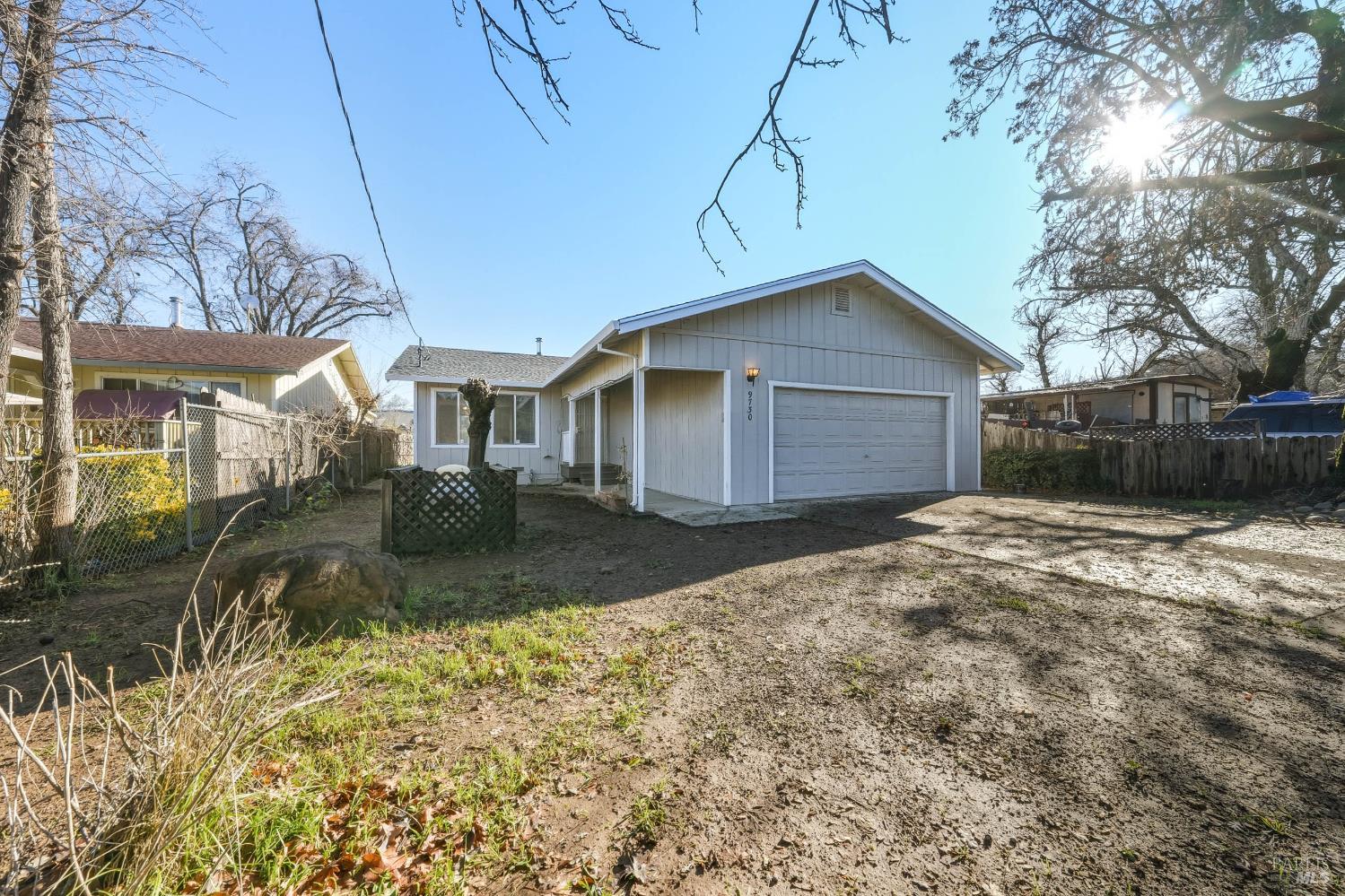 Detail Gallery Image 6 of 49 For 9730 Lake St, Lower Lake,  CA 95457 - 3 Beds | 2 Baths