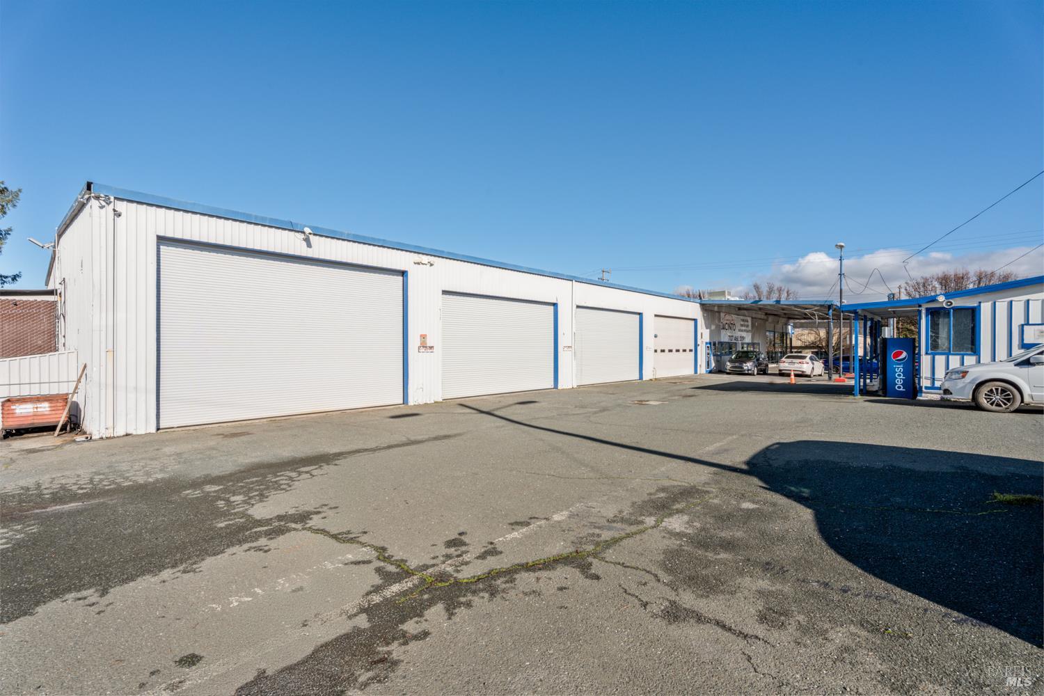 Detail Gallery Image 4 of 13 For 1120 S State St, Ukiah,  CA 95482 - – Beds | – Baths