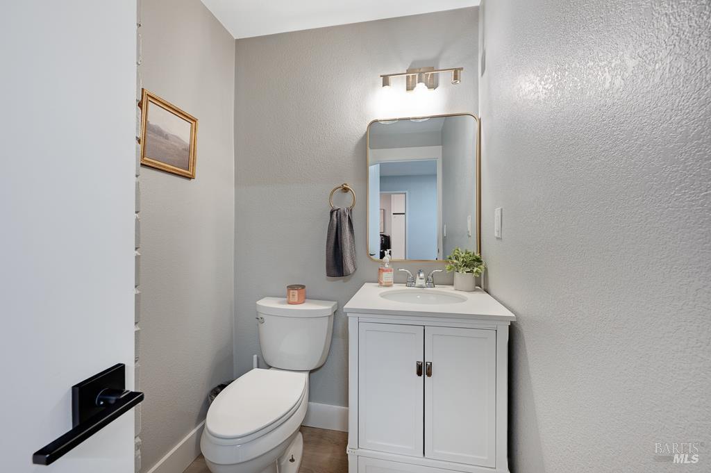 Detail Gallery Image 20 of 29 For 1833 Janero Dr, Santa Rosa,  CA 95407 - 3 Beds | 1/1 Baths