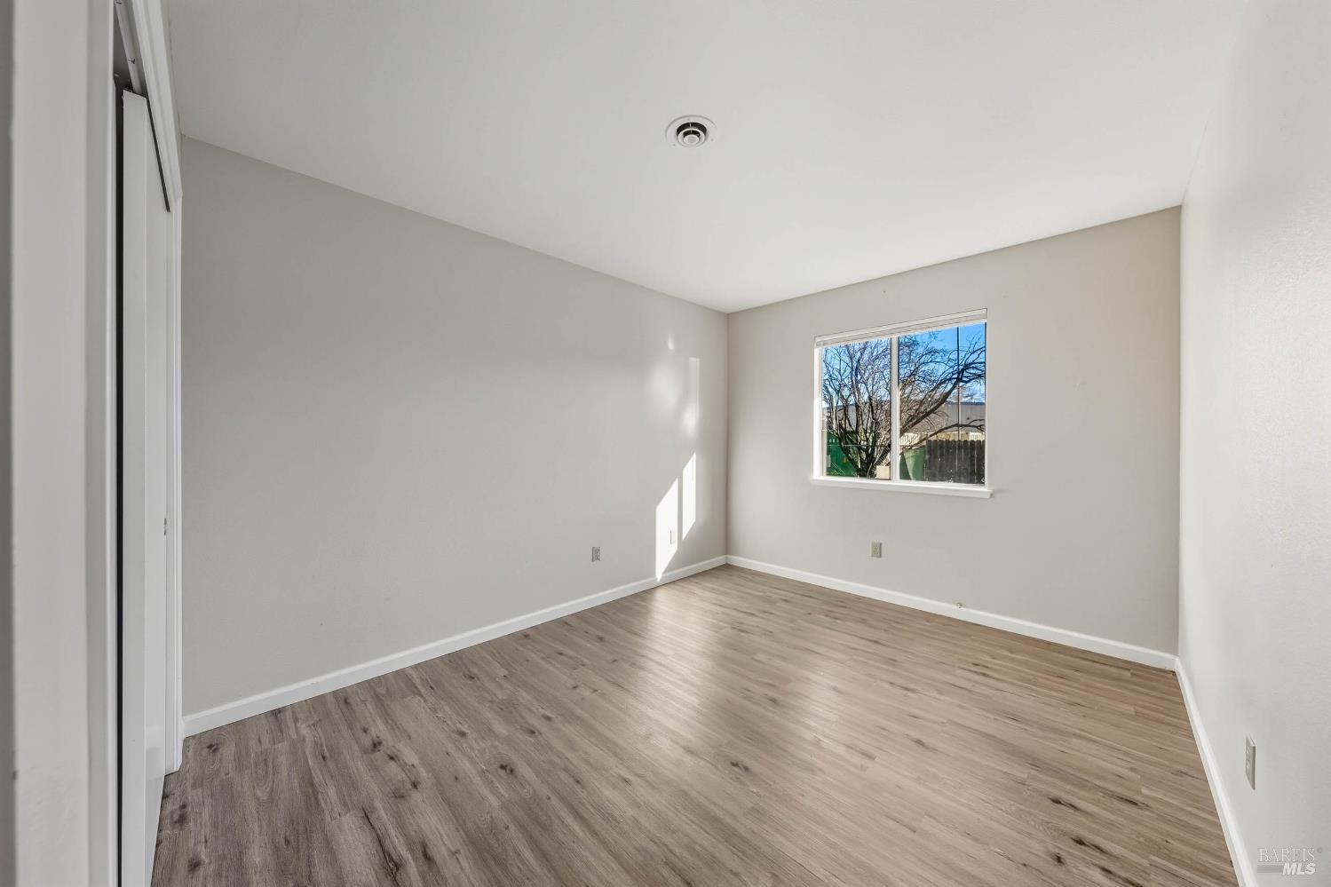 Detail Gallery Image 22 of 49 For 9730 Lake St, Lower Lake,  CA 95457 - 3 Beds | 2 Baths