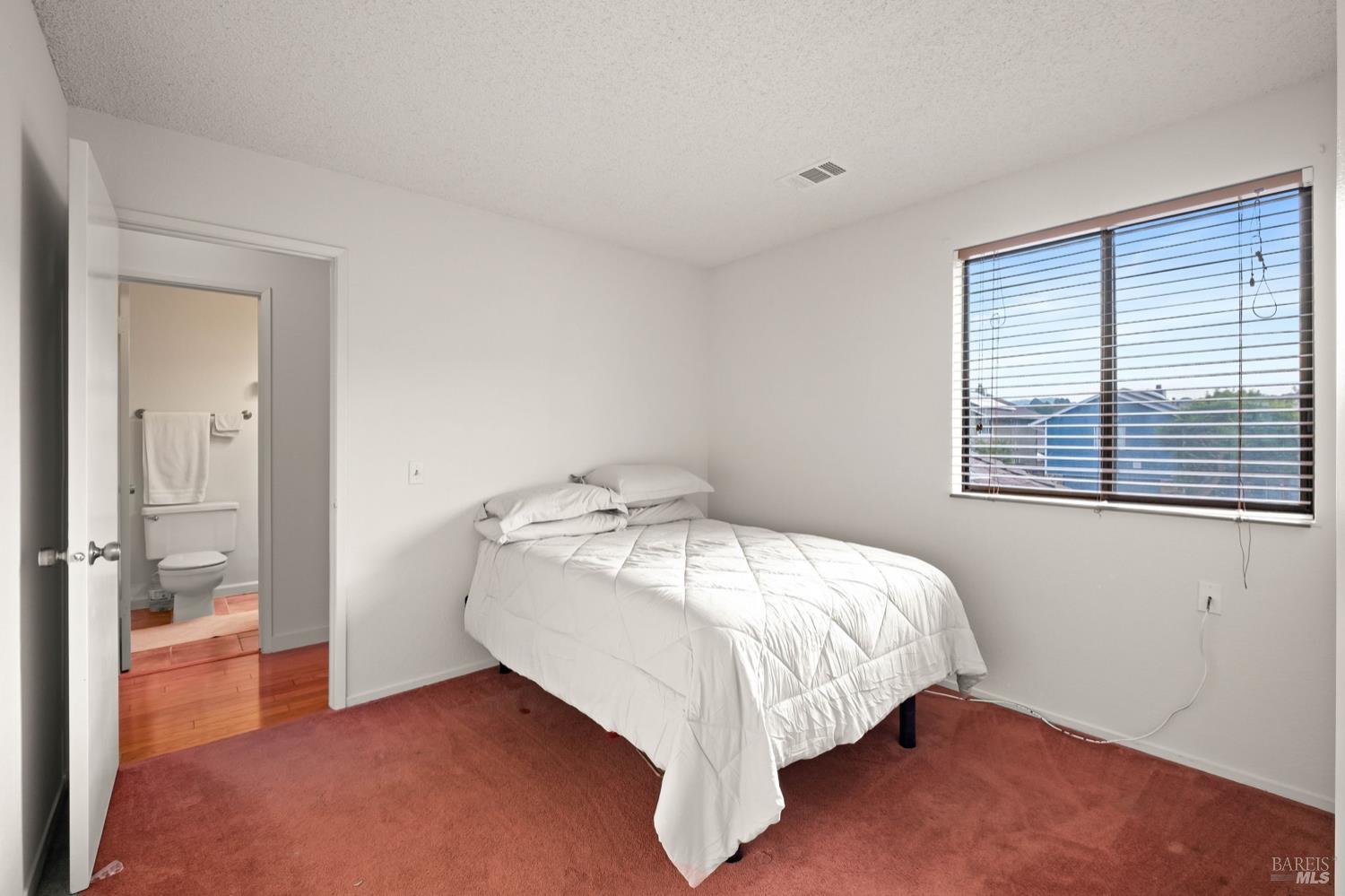 Detail Gallery Image 16 of 27 For 5044 Santa Rita Rd, El Sobrante,  CA 94803 - 3 Beds | 2 Baths