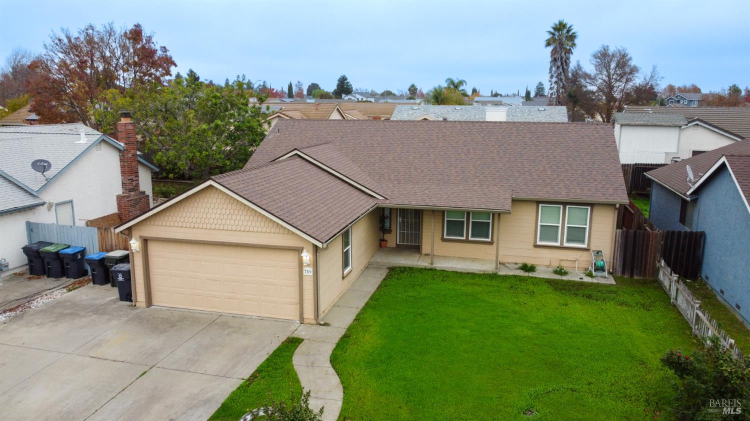 Detail Gallery Image 28 of 30 For 709 Capistrano Dr, Suisun City,  CA 94585 - 3 Beds | 2 Baths