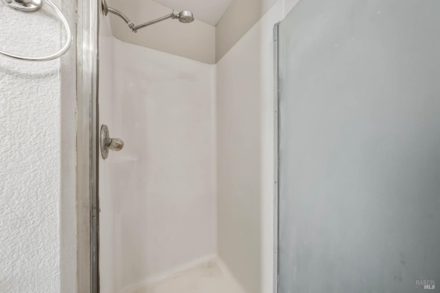 Detail Gallery Image 33 of 49 For 9730 Lake St, Lower Lake,  CA 95457 - 3 Beds | 2 Baths